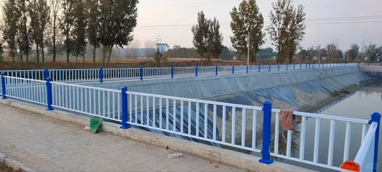 Factory Wholesale Road Guardrail Municipal Traffic Fence Zinc Steel Road Fence